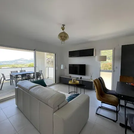Avec Vue Panoramique Sur La Appartement Calvi (Corsica)