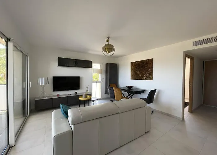 Avec Vue Panoramique Sur La * Calvi (Corsica)