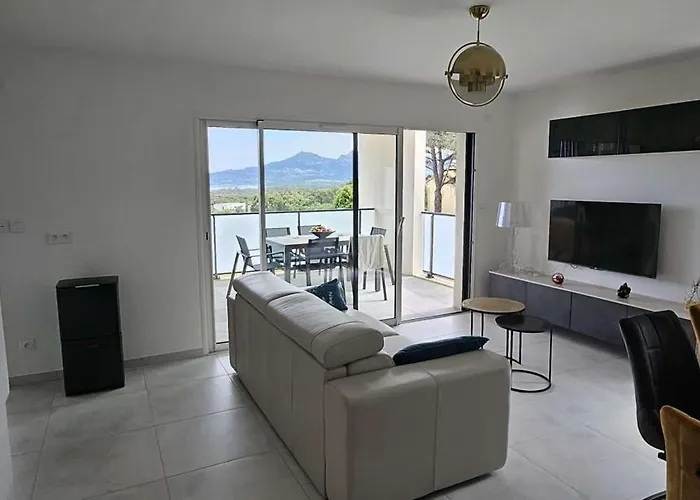 Apartamento Avec Vue Panoramique Sur La Calvi (Corsica)